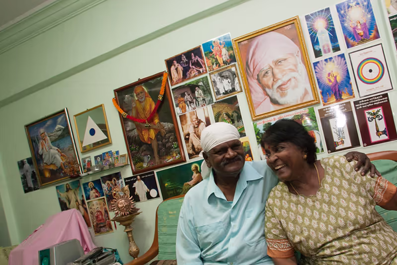 couple living in a rental hdb flat for the poor in singapore by photographer Kelvin Lim